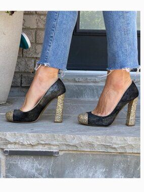 MIU MIU Gold glitter and black leather round toe pumps